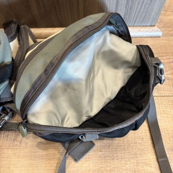 William Joseph Surge Fishing Sling Pack - Picture 7 of 8